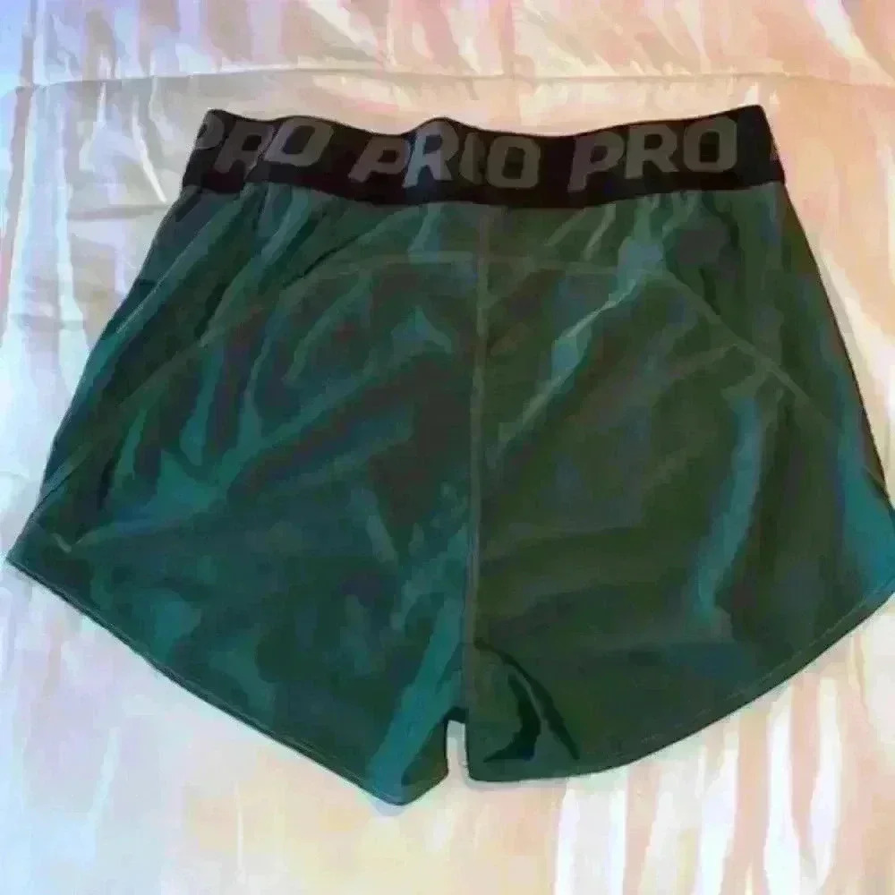 Work out shorts size L